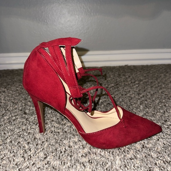 High heels - Picture 7 of 7